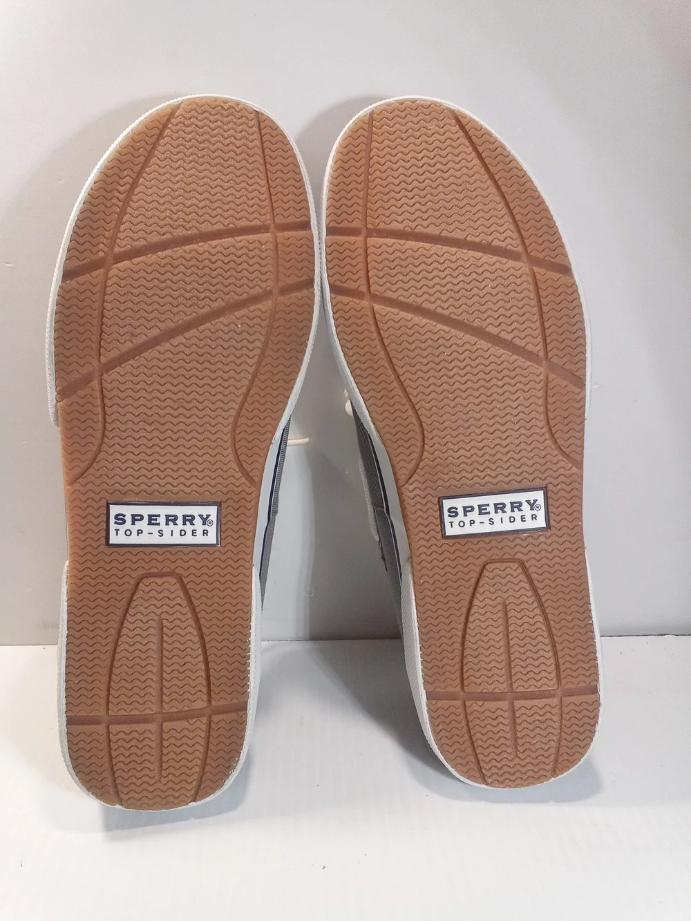 Sperry Top-Sider Leeward 2-Eye Gray/Navy Canvas Boat Shoes Lace-Up Men 9.5(S-101